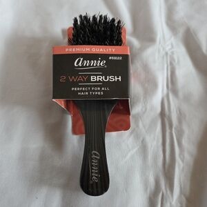 Annie Premium Black 2 Way Brush New